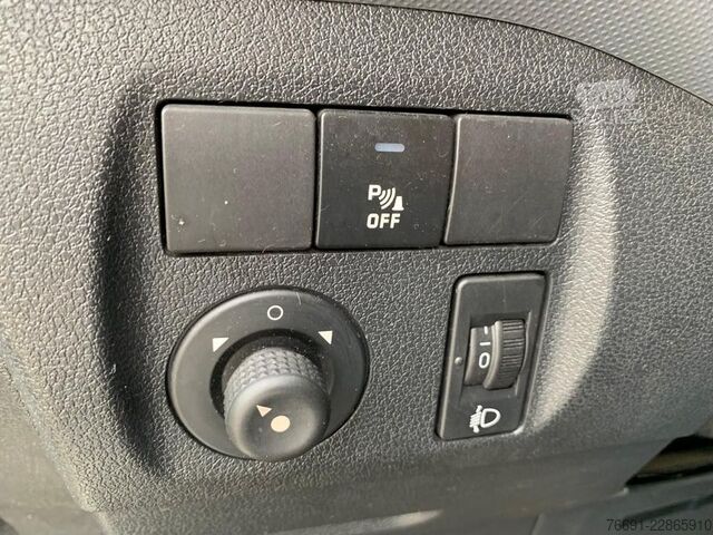 Kompaktni kombi Citroën Berlingo Van L1 - 3 posti