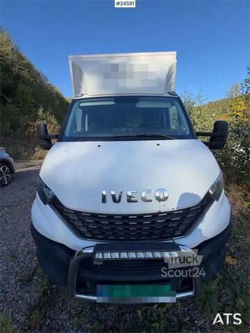 Kuffert Iveco 4x2 Box truck - Zepro tail lift and side door