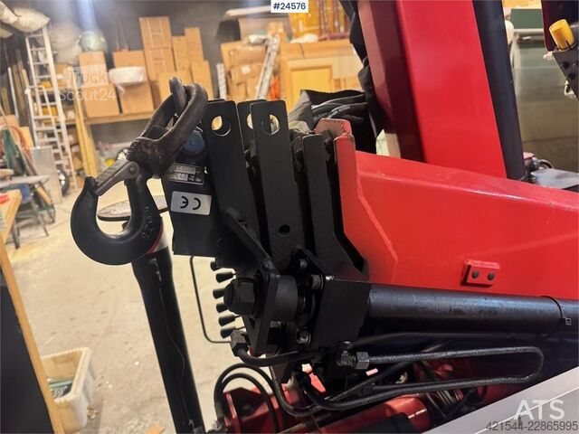 Trailer til platform Iveco 50C18 Flatbed Truck with Rear-Mounted HMF Crane –