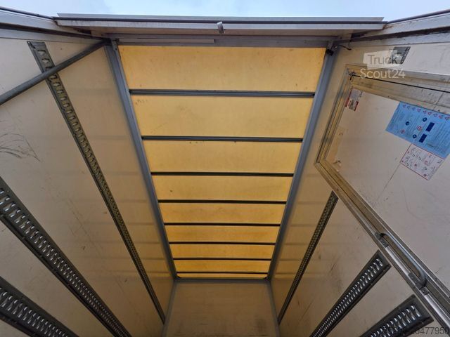 Skriňová dodávka FUSO Canter 9C18 / Ladebordwand / 3 Sitzen