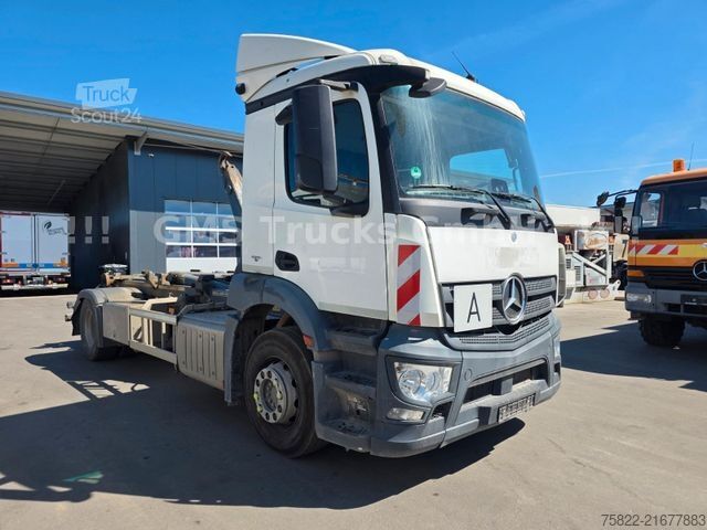 Tovornjak s kavljem za kontejnerje MERCEDES-BENZ Antos Actros 1843 / Meiller Knick /NUR130km/FUNK