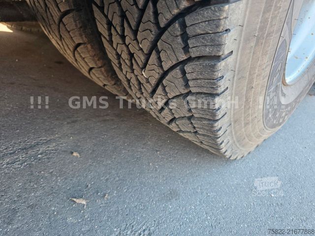 LKW mit Pritsche (offen) MAN TGS 35.460 / 8X4 / 28m Kran Fassi 365 + Flyjib