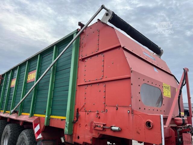 Vagón cargador HAWE Tridem SDW 45T, Heckentleerung, Silagewagen