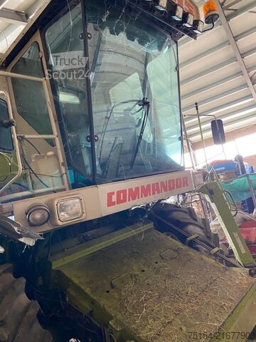 Mietitrebbia CLAAS Commandor 228