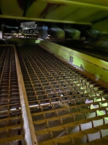 Mietitrebbia CLAAS Commandor 228