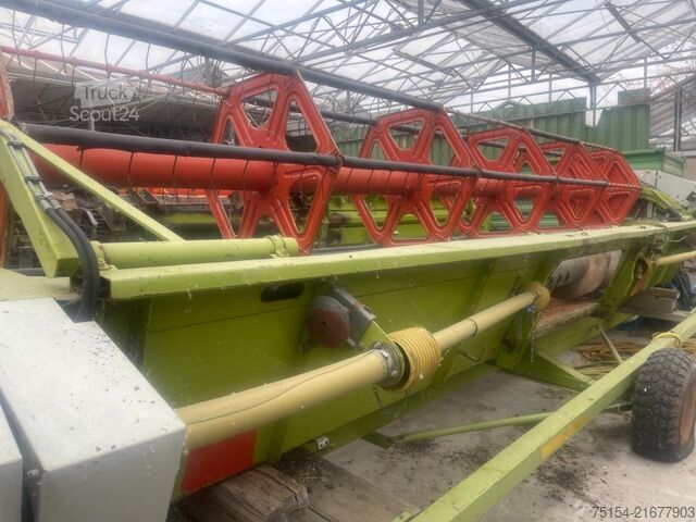 Mietitrebbia CLAAS Commandor 228