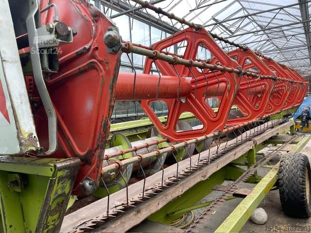 Mietitrebbia CLAAS Commandor 228