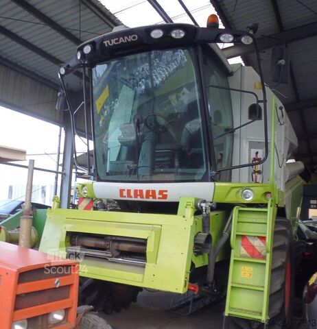 Mietitrebbia CLAAS Tucano 320