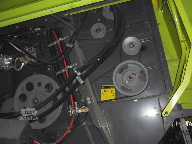 Mietitrebbia CLAAS Tucano 320