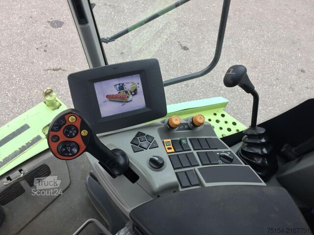 Mietitrebbia CLAAS Tucano 320