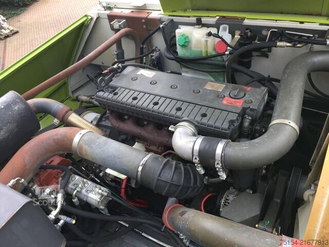 Mietitrebbia CLAAS Tucano 320