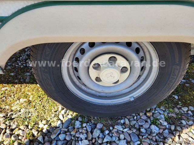 Caravana CHATEAU La Car 330 zwei Sitzgruppen - Nr. 95  (6)