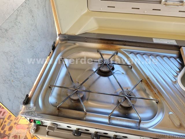 Caravana CHATEAU La Car 330 zwei Sitzgruppen - Nr. 95  (6)