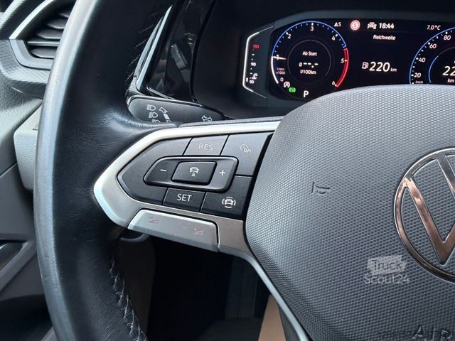 Microbuz VOLKSWAGEN T6.1 Camper Kombi lang 4x4 4MOTION Aufstelldach