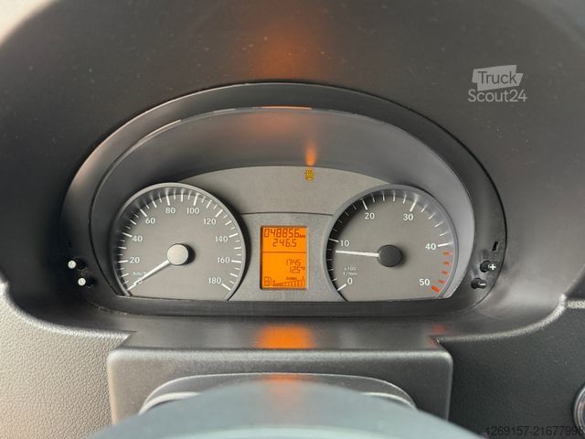 Furgoneta MERCEDES-BENZ Sprinter Kasten 311 CDI L2H1 RWD Kamera Navi