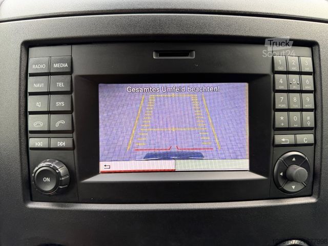 Furgoneta MERCEDES-BENZ Sprinter Kasten 311 CDI L2H1 RWD Kamera Navi