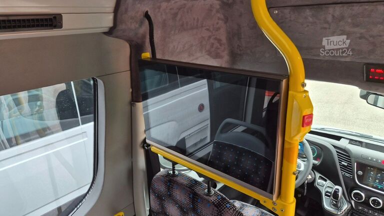 Stadtbus IVECO Daily Heckniederflur Elektro City Sprinter alt.