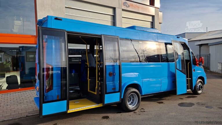 Stadtbus IVECO Daily Heckniederflur Elektro City Sprinter alt.
