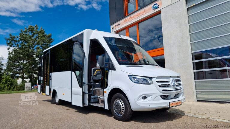 Stadtbus MERCEDES-BENZ Heckniederflur Sprinter 517 / 4 er Bestuhlung