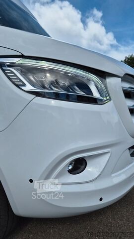 Stadtbus MERCEDES-BENZ Heckniederflur Sprinter 517 / 4 er Bestuhlung
