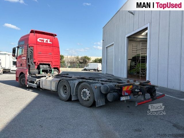Camion porte-caisses amovibles MAN TGX 26.460 6X2-2 LL