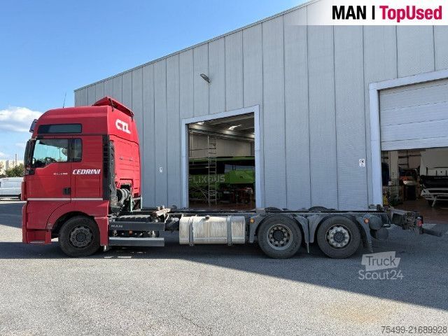 Camion porte-caisses amovibles MAN TGX 26.460 6X2-2 LL