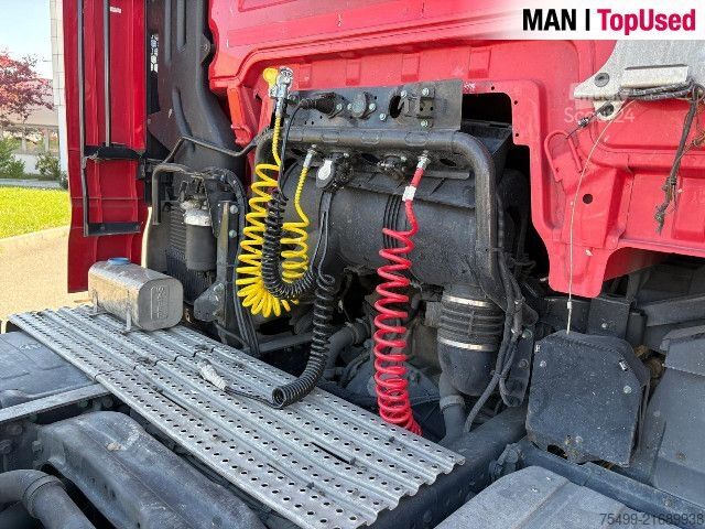 Camion de matières dangereuses MAN TGX 18.470 4X2 BLS