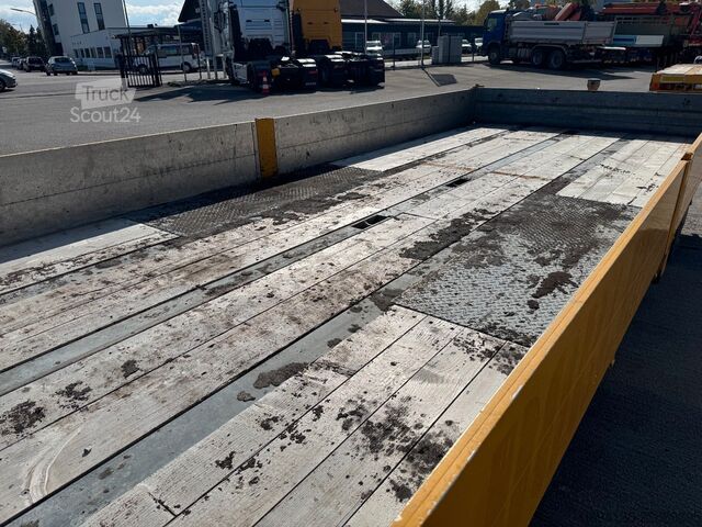 Remolque de plataforma baja SCHMIDT TUE119SR Tandemtieflader verzinkt
