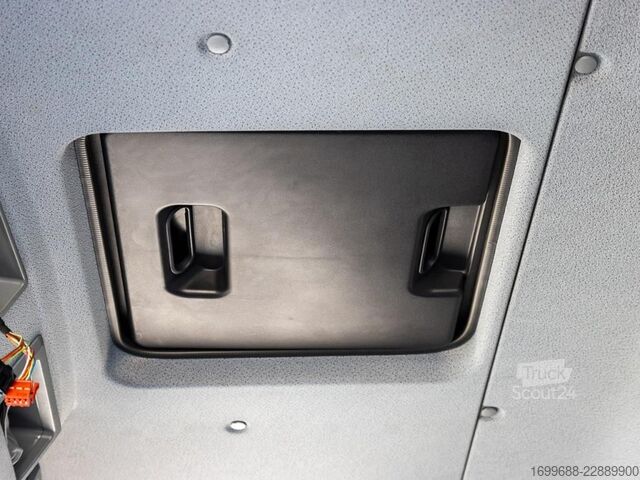 Camión caja MERCEDES-BENZ Atego 1224 L Spier-Kofferaufbau, LBW-Bär AHK AUT