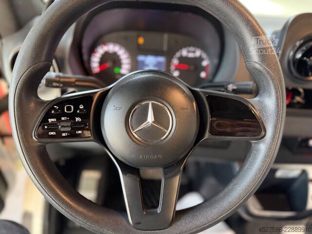 Πυροσβεστικό όχημα MERCEDES-BENZ Sprinter III RTW KOFFER 519 CDI*RETTUNGSFAHRZEUG
