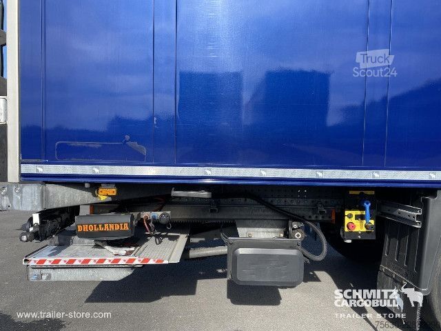 Semi-reboque frigorífico Schmitz Cargobull Semitrailer Reefer Standard Hayon