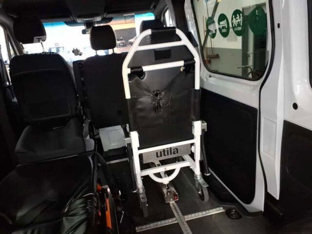 Karetka pogotowia Mercedes-Benz Sprinter 215 CDI 9G Krankentransport