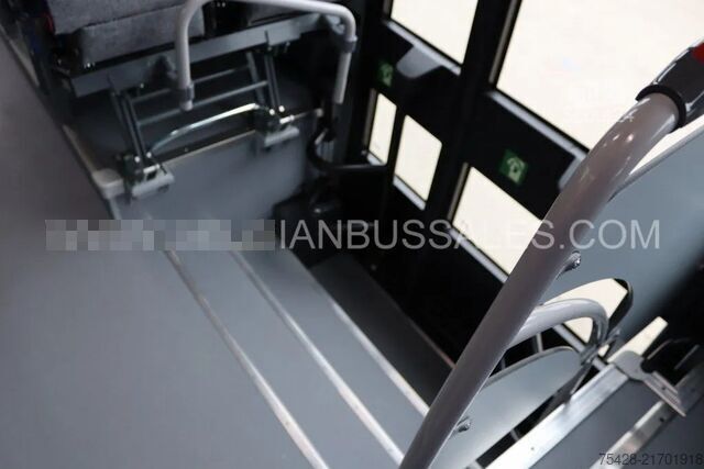 Bus interurbain Iveco Crossway 13m Pop Light / Double middle door / N...