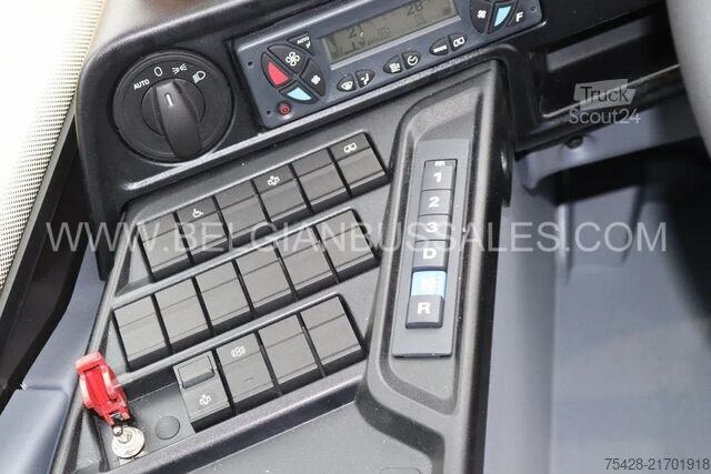 Bus interurbain Iveco Crossway 13m Pop Light / Double middle door / N...