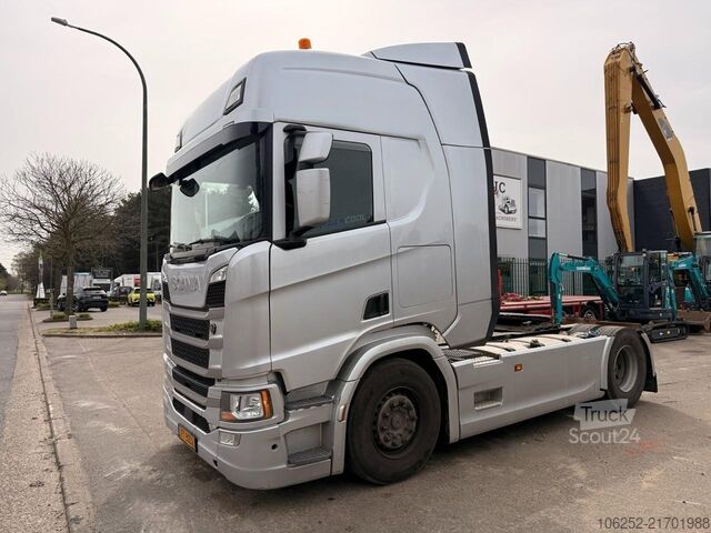 Tracteur standard Scania R450 2X TANK - SPOILERS + SIDESKIRTS - LEATHER