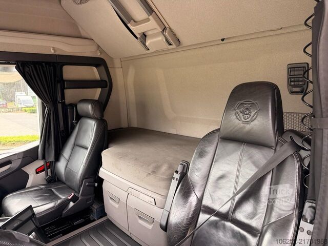 Tracteur standard Scania R450 2X TANK - SPOILERS + SIDESKIRTS - LEATHER