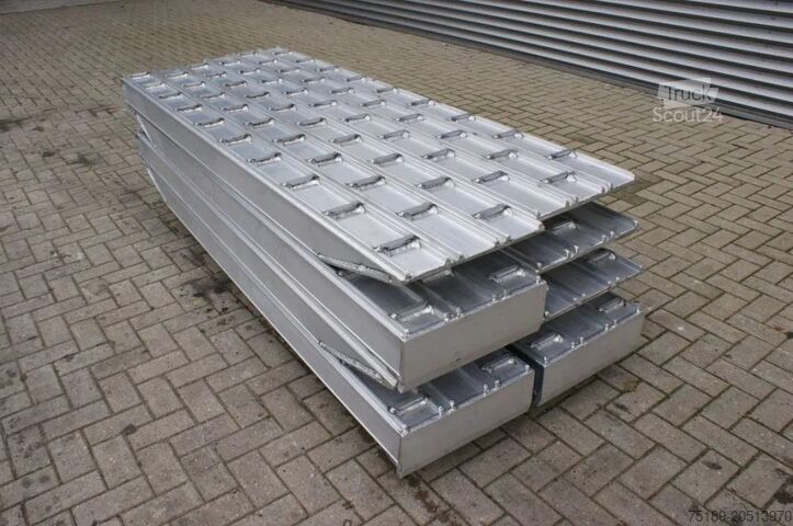 Ultra-Lite Allu Rampe / Allu auffahrrampen - 23,8 tona Kapacitet - Novo! Ultra-Lite Allu Ramps / Allu auffahrrampen - 23.8 Ton Capa...
