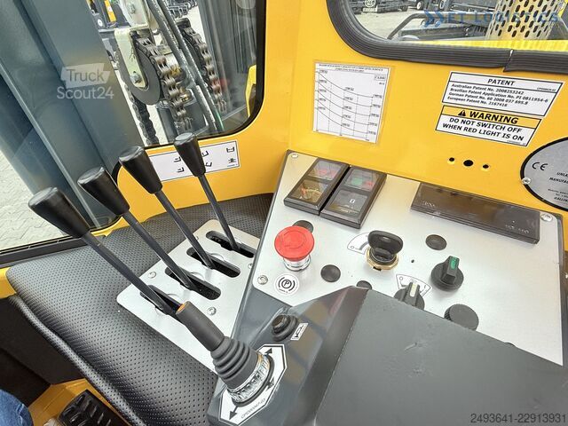 Carrello elevatore a 4 direzioni Combilift C4000 GAS DUPLEX 4600 FREE-LIFT CABIN