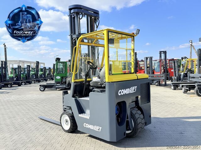 чотири-напрямний навантажувач Combilift CB4000 GAS TRIPLEX 8500 FREE LIFT