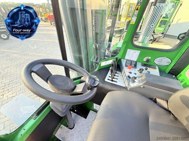 Wózek widłowy czterokierunkowy Combilift C4000 GAS DUPLEX 4050 WIDE POSITIONER