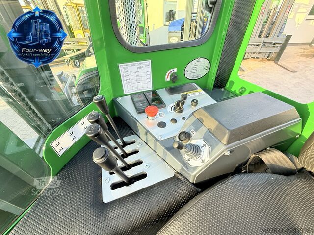 Wózek widłowy czterokierunkowy Combilift C4000 GAS DUPLEX 4050 WIDE POSITIONER