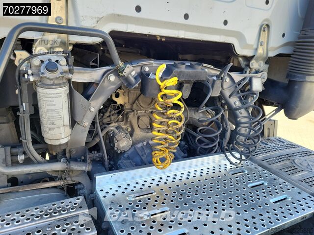 Standard tractor Mercedes Actros 1851 Actros 4X2 BigSpace 2xTanks Euro 6