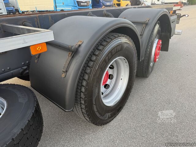 Truck with interchangeable body VOLVO FH 13.460