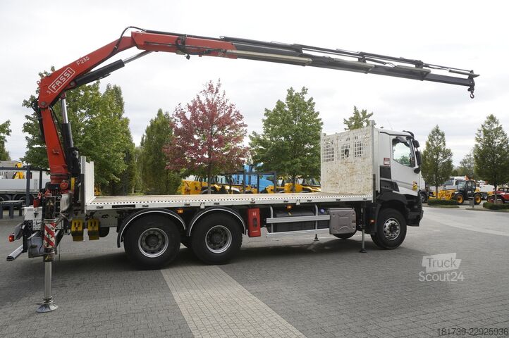 Платформа с краном Renault C380 DTI 11 6x4 / Fassi F235A.0.24 E