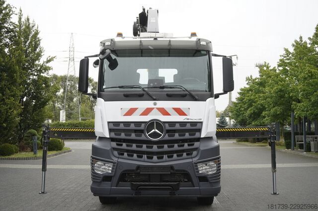 Πλατφόρμα με γερανό Mercedes-Benz Arocs 1833 4x2 / 50 tho. km! / HIAB
