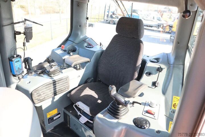 Niveleuse Liebherr PR736 LGP | AIRCO | LOW HOURS!