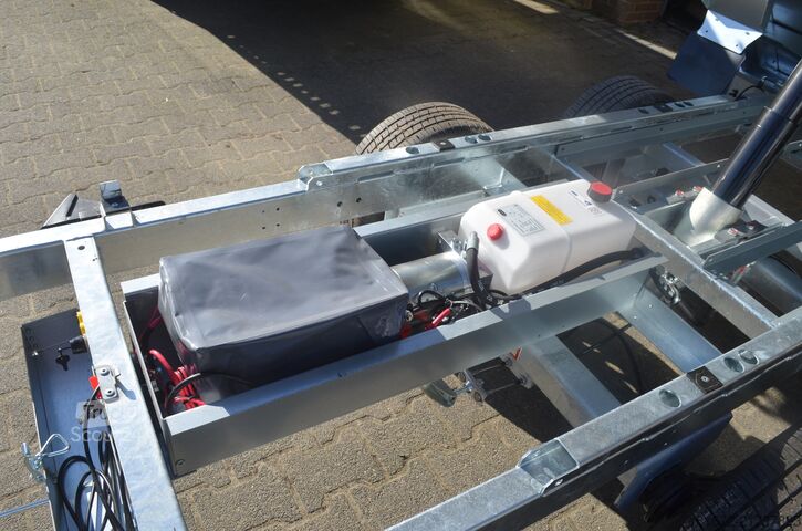 Billenő pótkocsi Brenderup 2000 Kg Heckkipper Laubgitter Plane