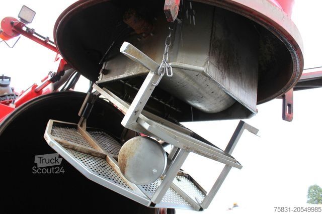 Vákuová cisterna MAN TGS 35.540 8x4 Müller 16m³ WRG + 800 meter HD