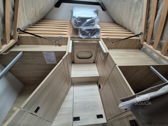 Pusiau integruotas kemperis CHAUSSON 627 Titanium Line Arctic/Hubbett/5 Gurtplätze