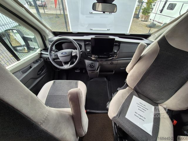 Pusiau integruotas kemperis CHAUSSON 627 Titanium Line Arctic/Hubbett/5 Gurtplätze